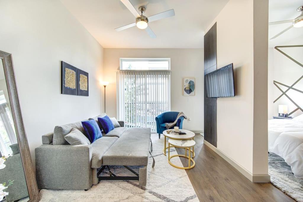 Trendy Downtown 1Bd/Freeparking/Wi-Fi/Pool Apartment Хюстън Екстериор снимка