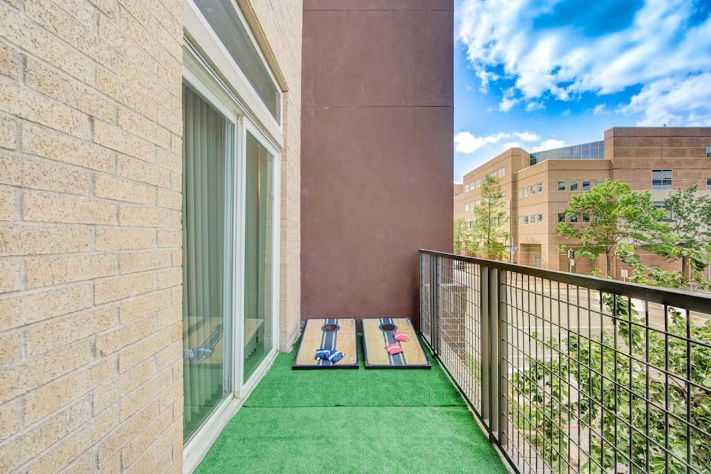 Trendy Downtown 1Bd/Freeparking/Wi-Fi/Pool Apartment Хюстън Екстериор снимка